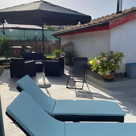 Aparthotel La Petite Famille à Corchiano Extérieur photo