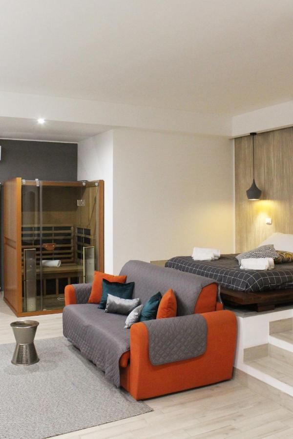 Aparthotel La Petite Famille à Corchiano Extérieur photo