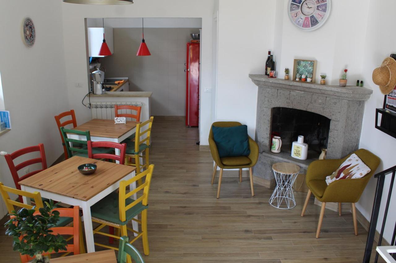 Aparthotel La Petite Famille à Corchiano Extérieur photo